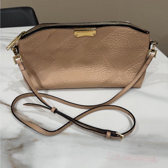 Burberry Handbags - Burberry classic in pale blush/soft taupe w/polished gold accents